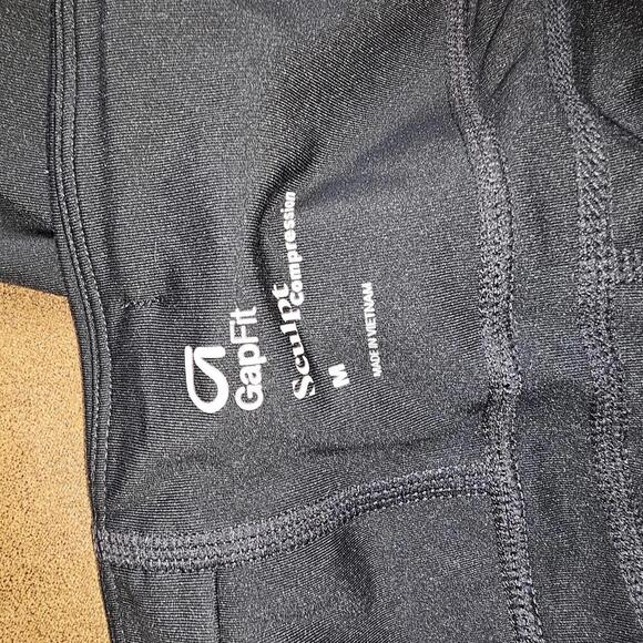 GapFit Sculpt Compression Women's Activewear Leggings Medium Black - Picture 7 of 8
